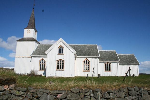 Tranoey-kirke-Senja