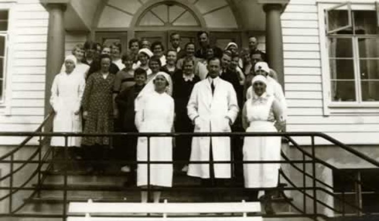 Personalet ved Skåland tuberkuloseheim i 1932